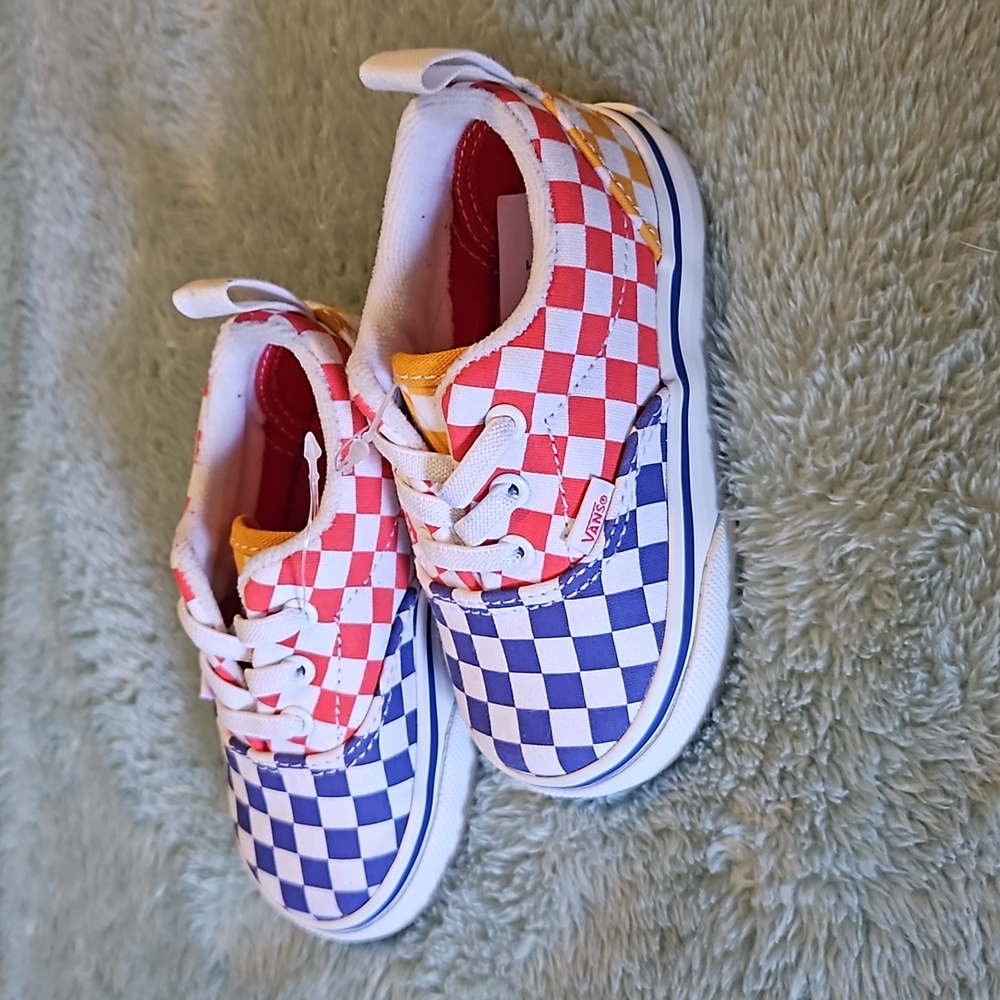 Toddler Vans Size 5 NWOT